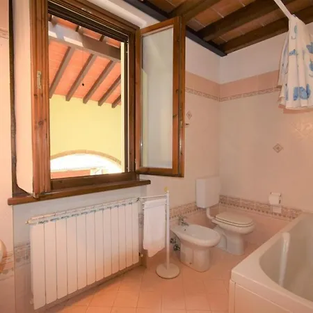 Cesare Lejlighed Parma